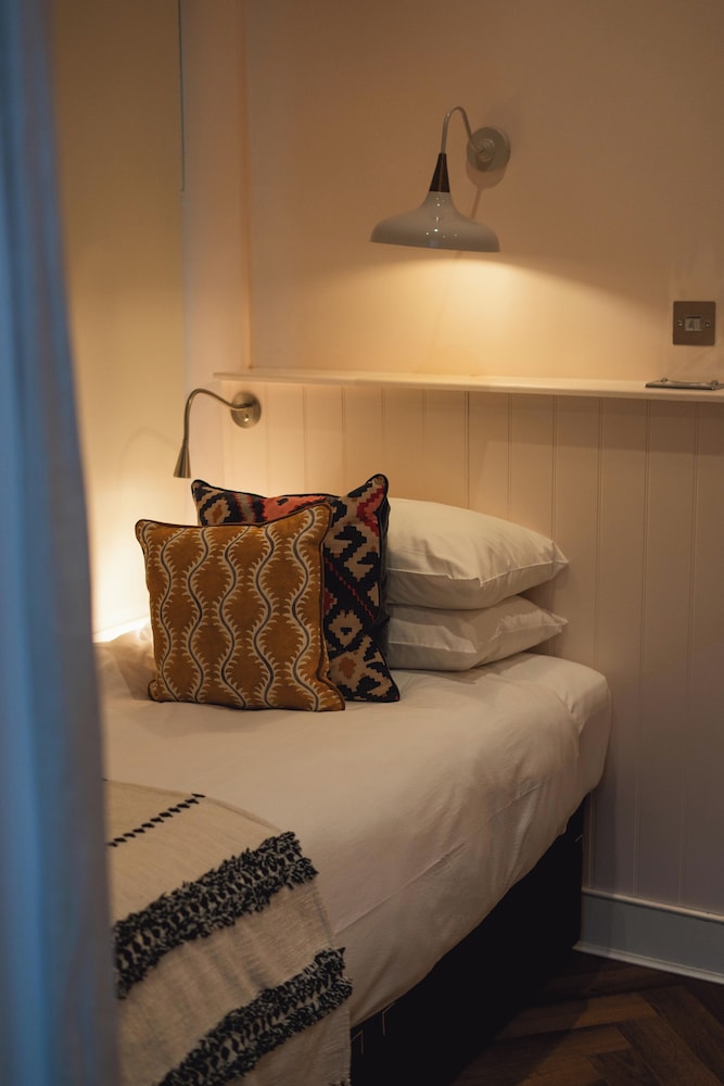 Twenty Nevern Square Hotel 22/49