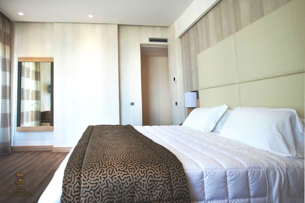 Hotel Continental 20/61