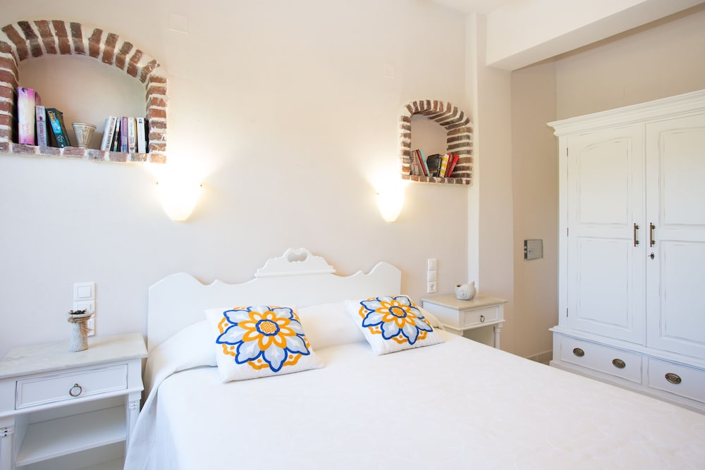 Villa Dafni 10/46