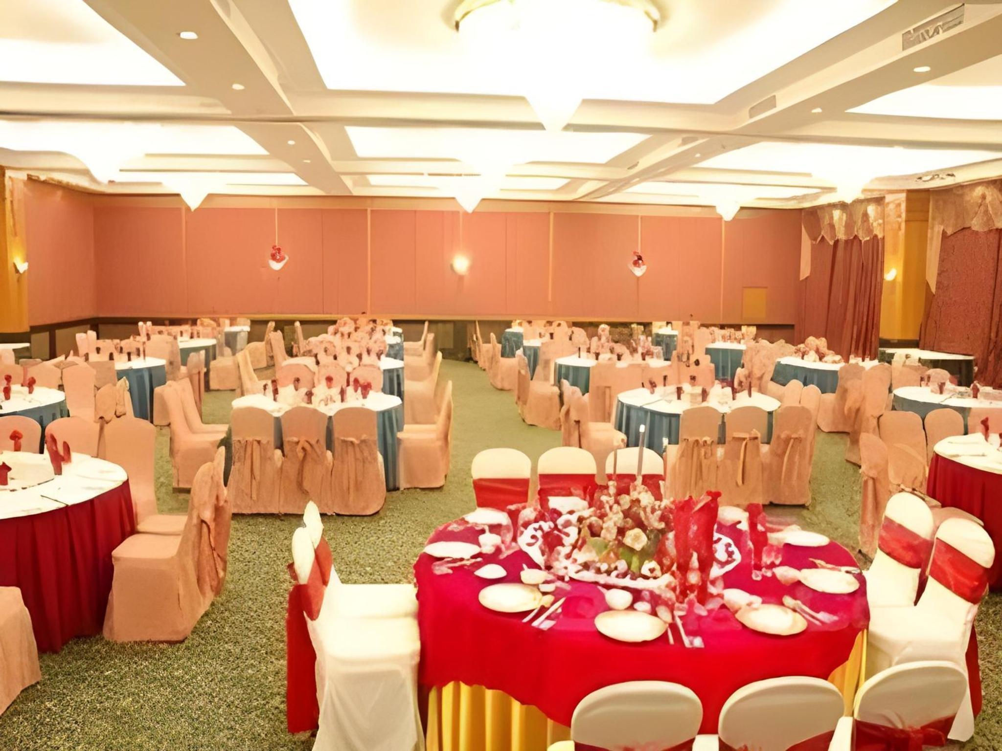 GreenTree Inn Yangzhou Yizheng East Zhenzhou Road Express Hotel 30/34