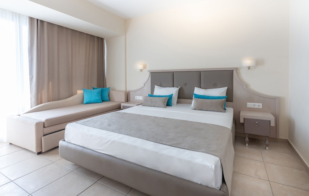 CRONWELL PLATAMON RESORT 6/50