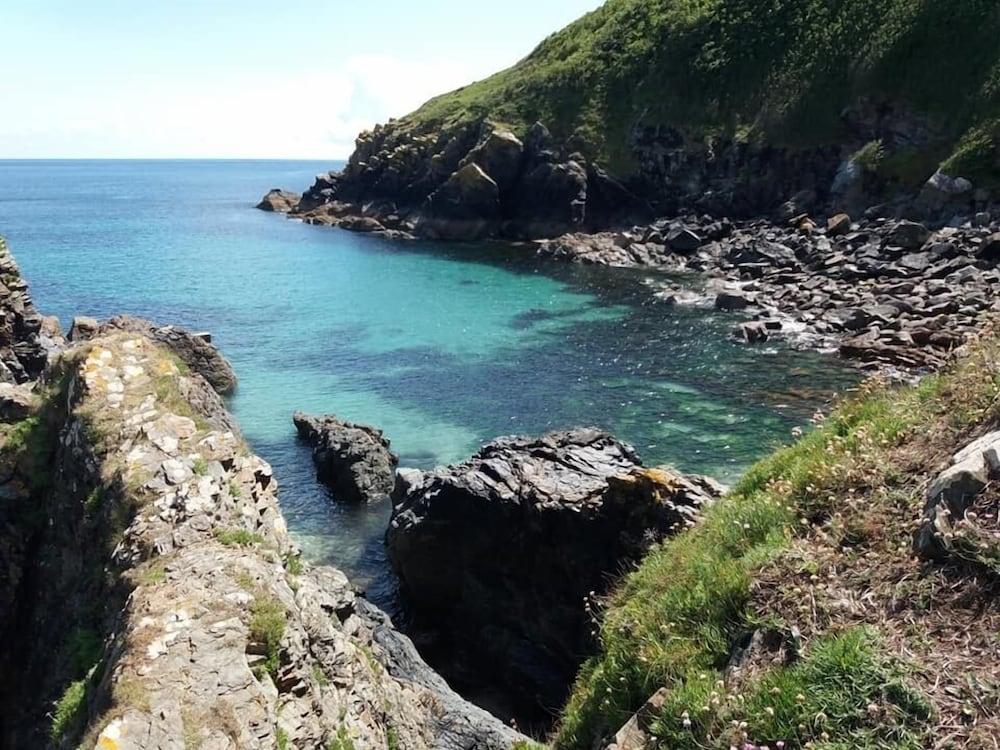 Cadgwith Cove Inn 34/50