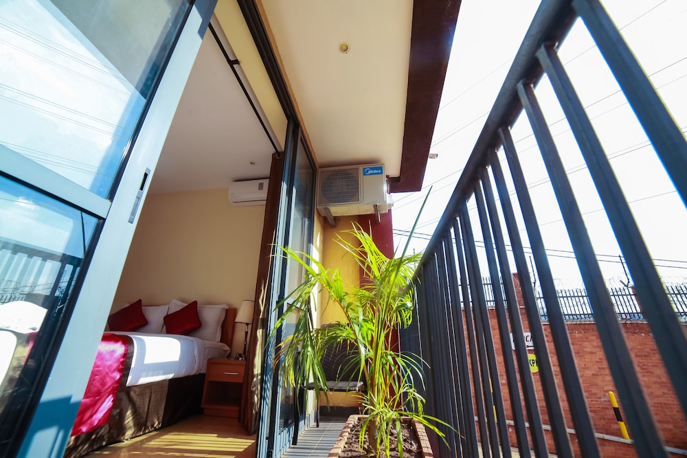Bukoto Heights Apartments 41/73