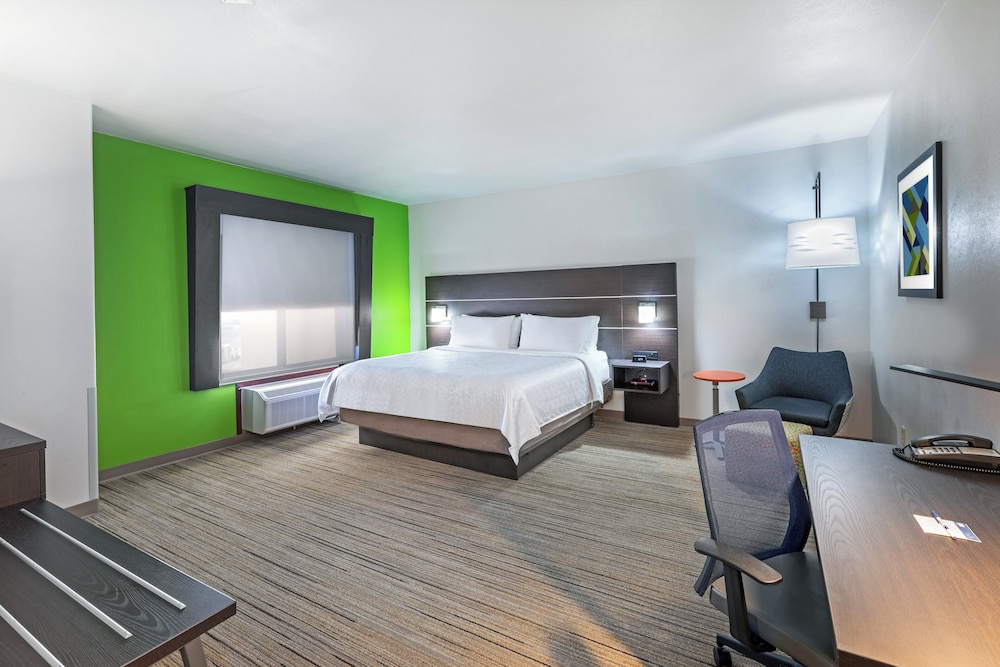 Holiday Inn Express Hotel Suites Guymon 31/69