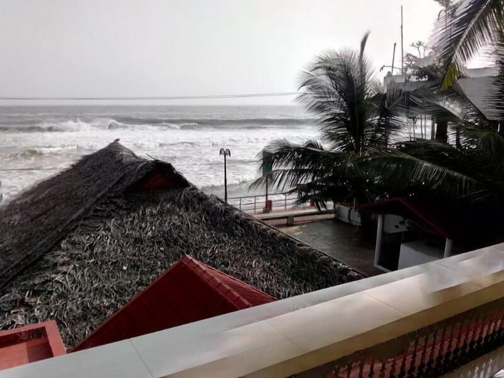 Beach Florra Inn 40/45