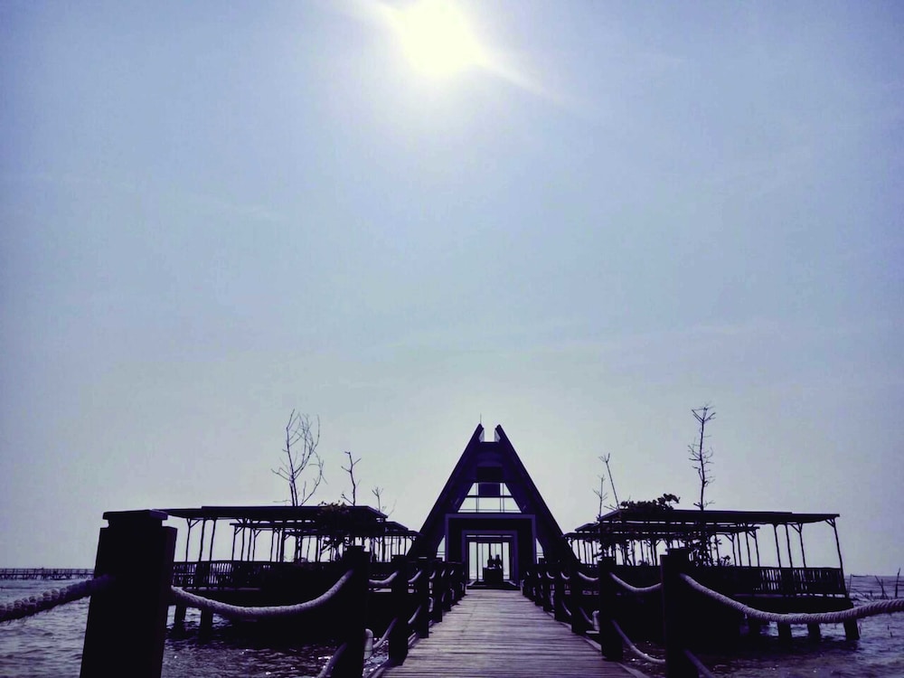 Seaview Cottage Cirebon Waterland 23/23