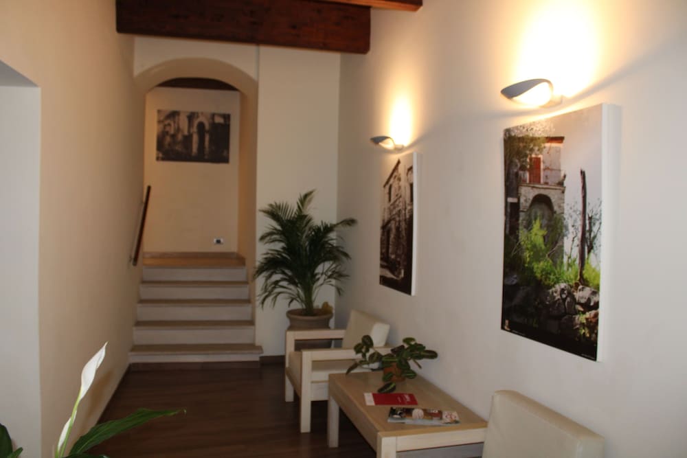 Lobby at Il Borgo Ospitale - Albergo Diffuso, BASILICATA