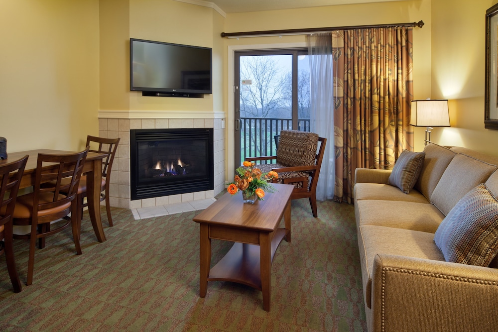 Holiday Inn Club Vacations At Lake Geneva Resort 24/39