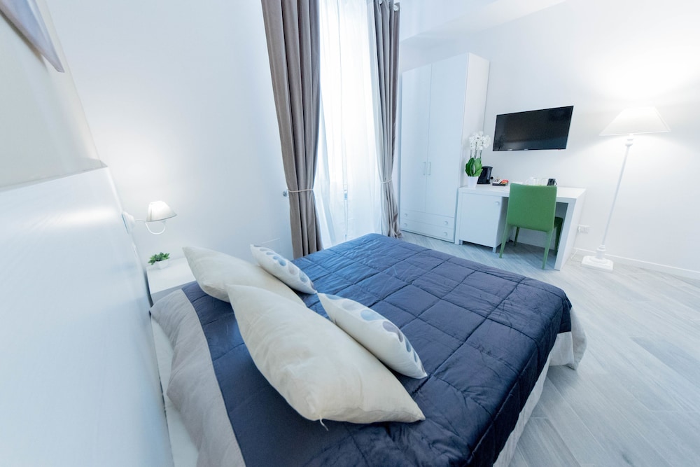 Vantaggio Suites & Apartments 6/39