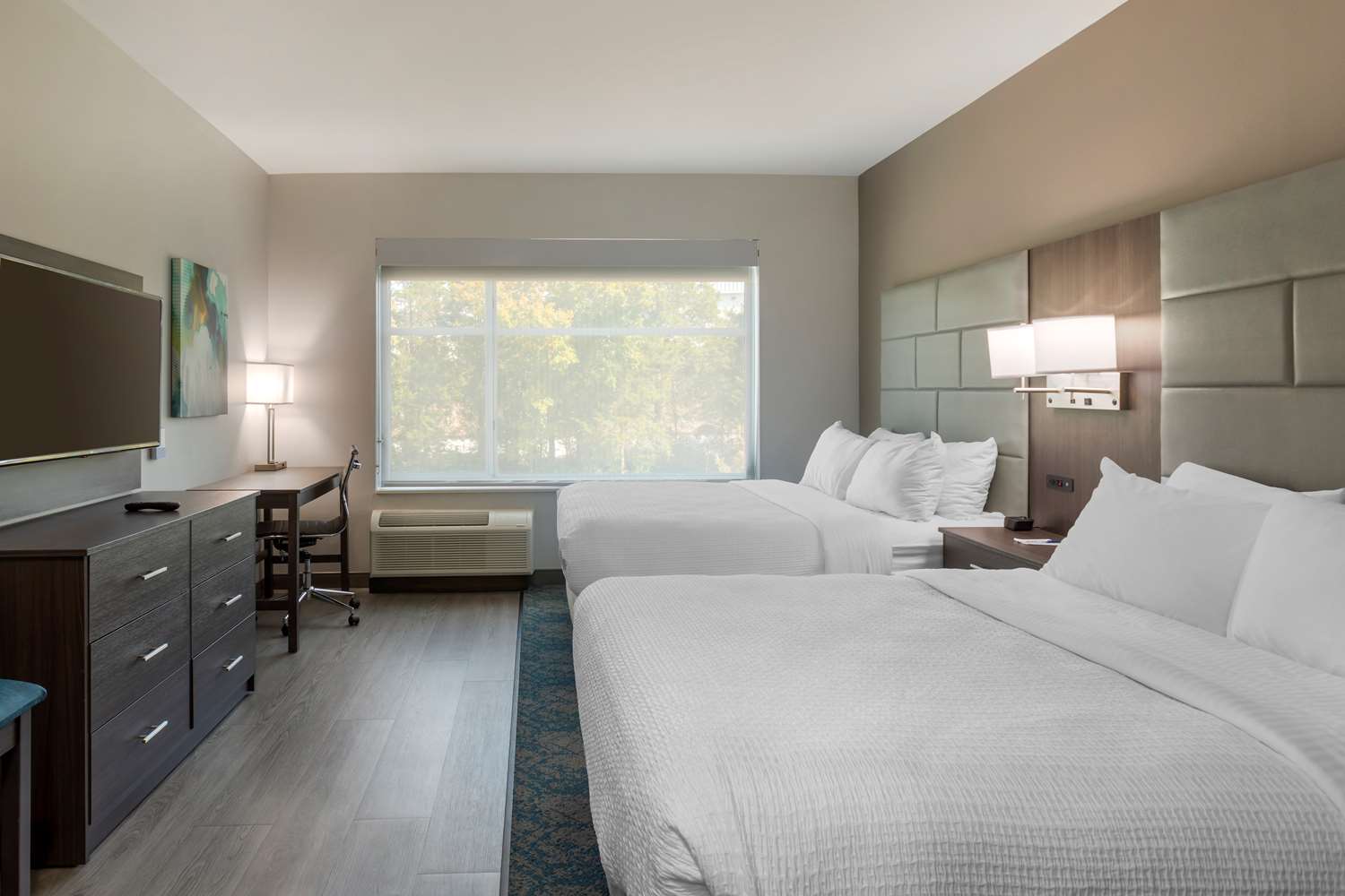 Executive Residency Antioch Inn 7/43
