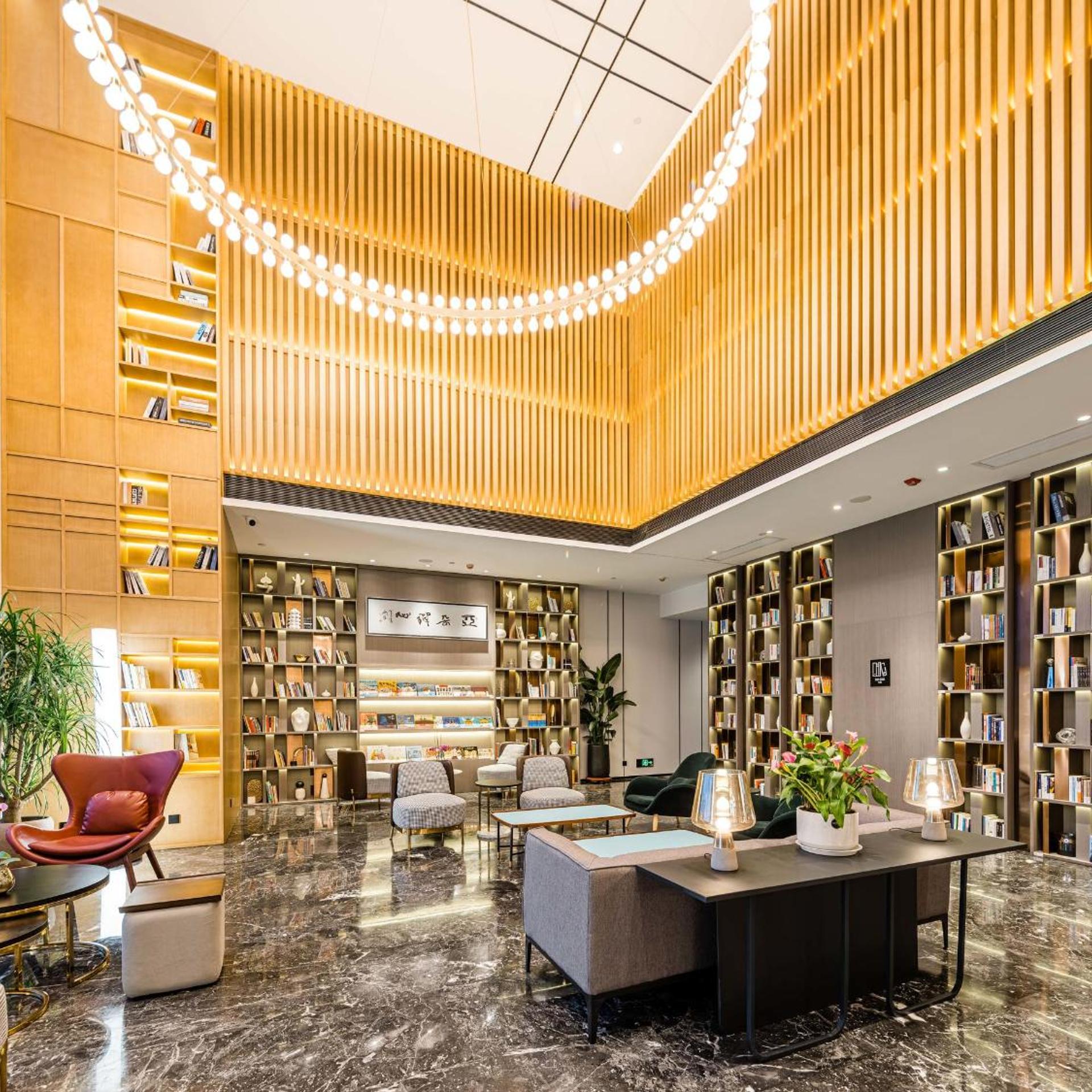 Atour Hotel (Xuzhou Yunlong CBD) 3/26