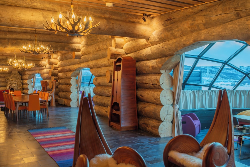 Utsjoki Arctic Resort 33/62