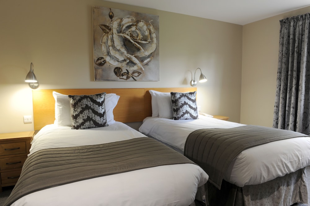 All Saints Hotel 9/60