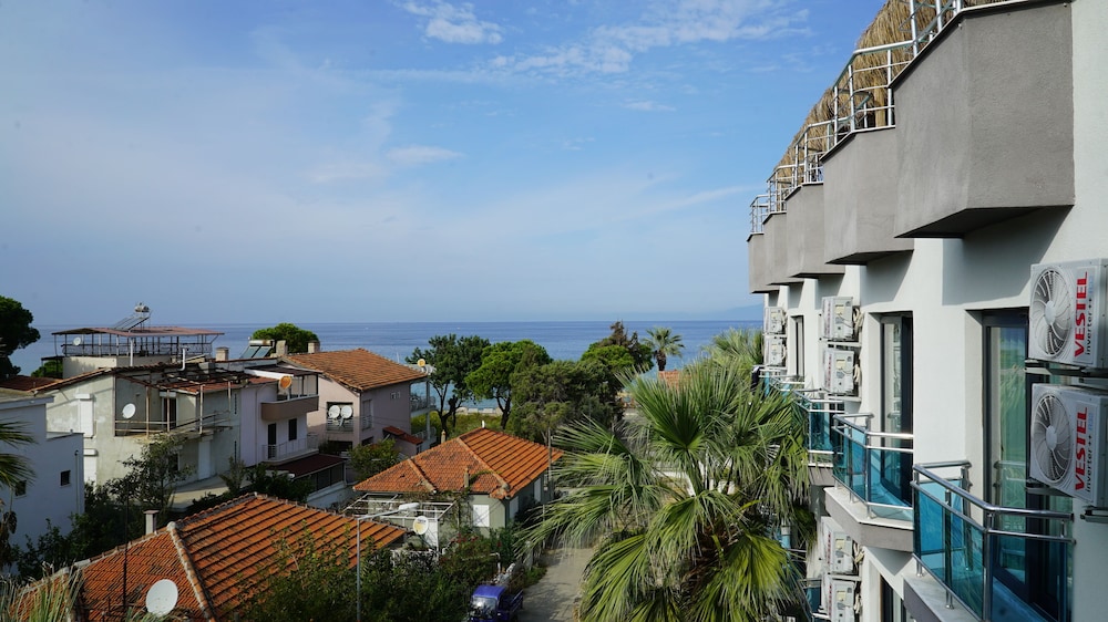 Medos hotel 9/56