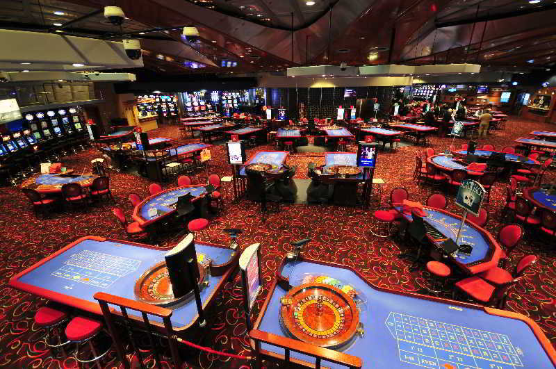 PERLA CASINO AND HOTEL 20/23