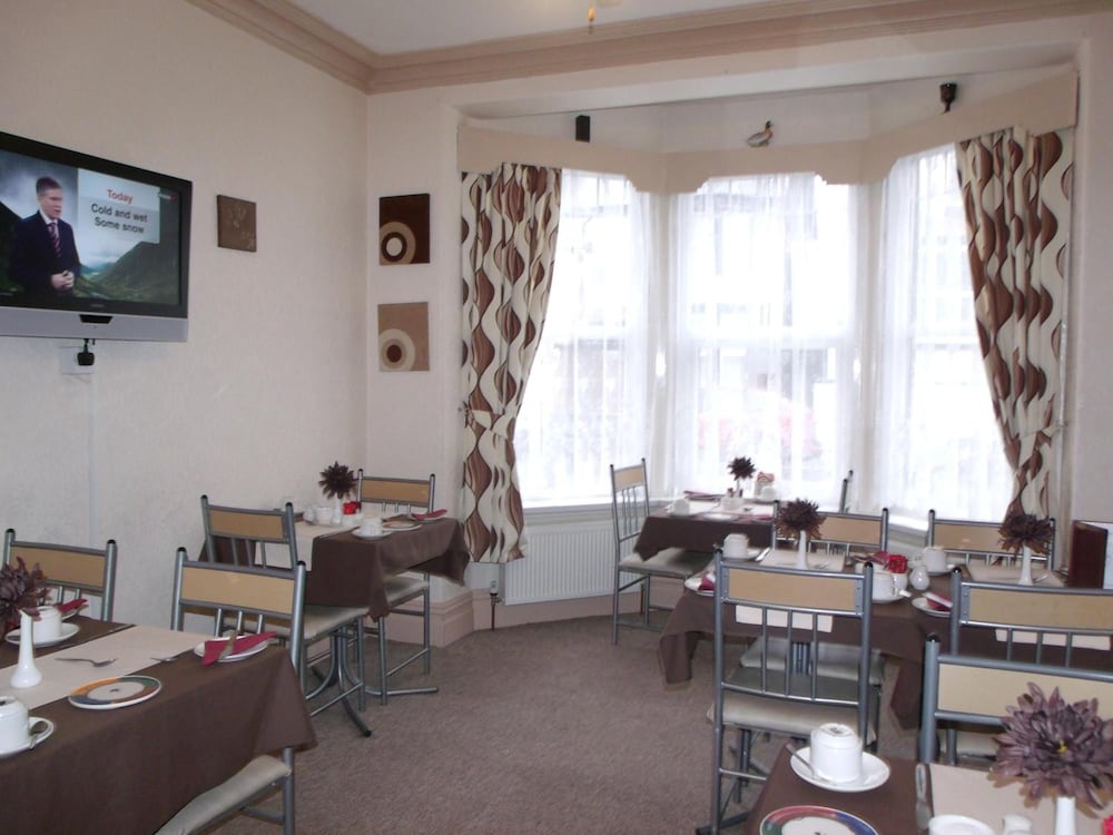 The Jasmine Guest House 28/41