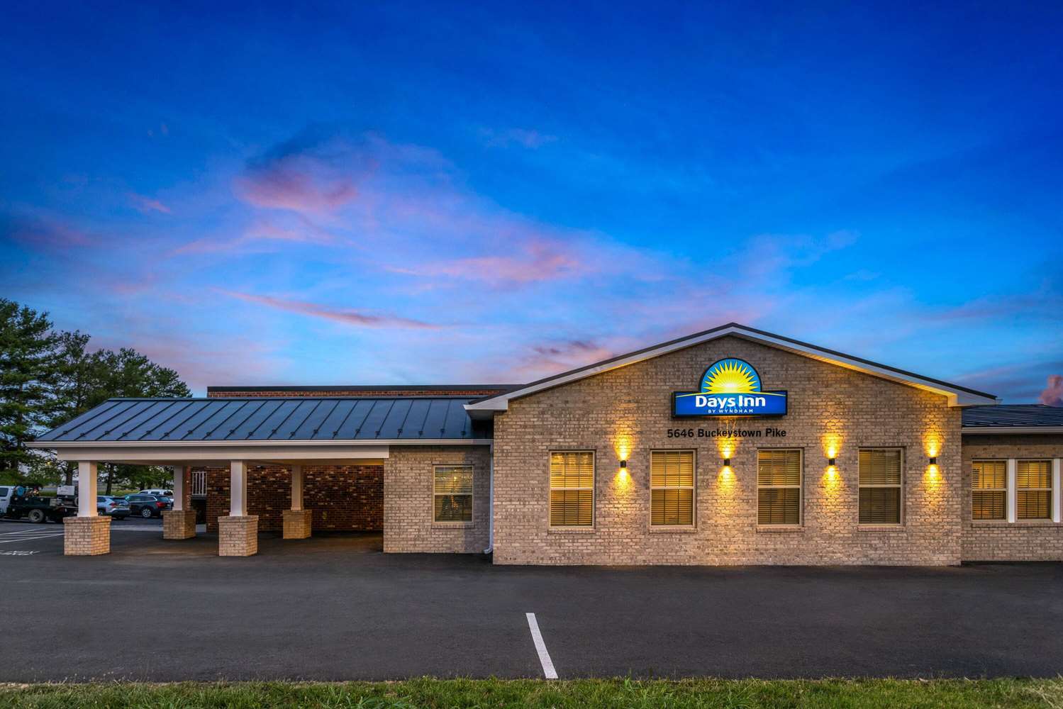 Days Inn by Wyndham Frederick 2/45