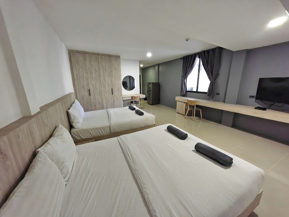 All Days Hostel 6/20