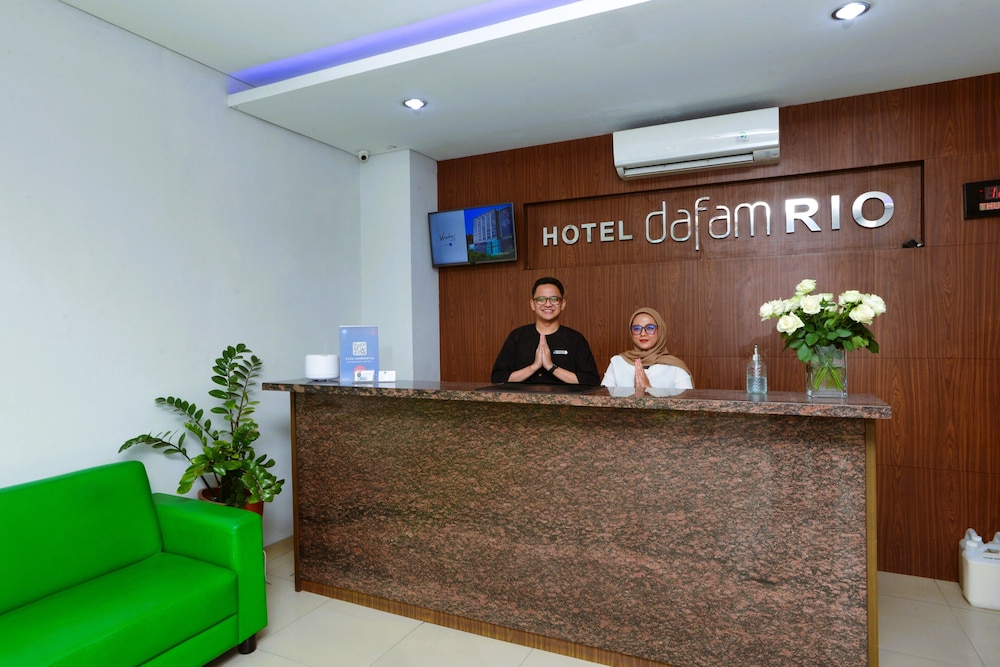 Hotel Dafam Rio Bandung 7/59