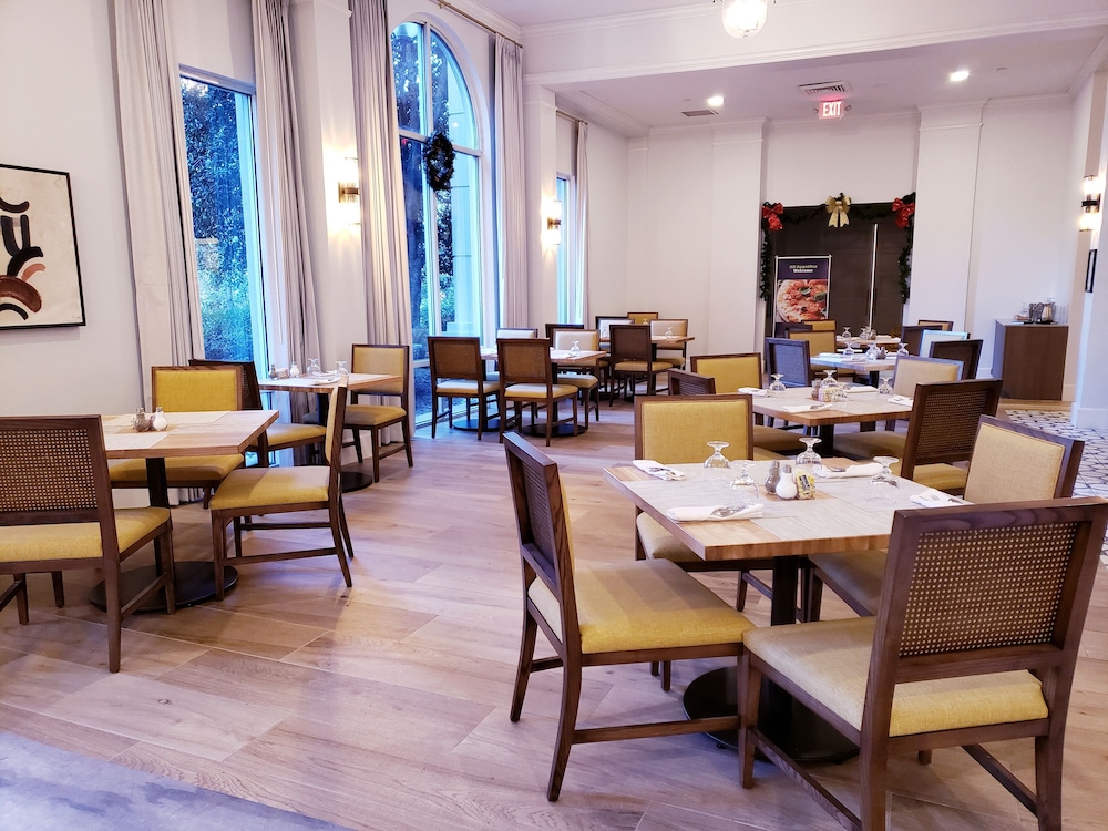 Doubletree Hotel Atlanta Roswell Alpharetta Area 55/75