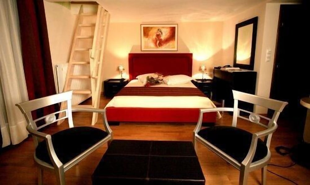 Epavlis Meteora Suites 15/18