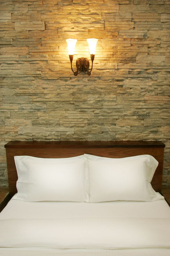 Spring Spa Hotel 41/48