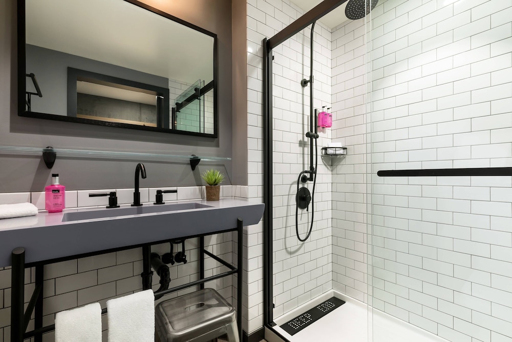 Moxy Boston Downtown 68/68