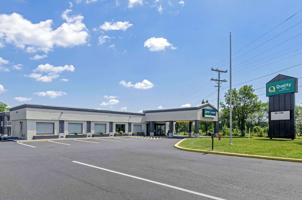 Suburban Studios Verona - Staunton North 50/60