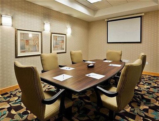 Holiday Inn Express Suites Atlanta Southwest Fairburn 37/45
