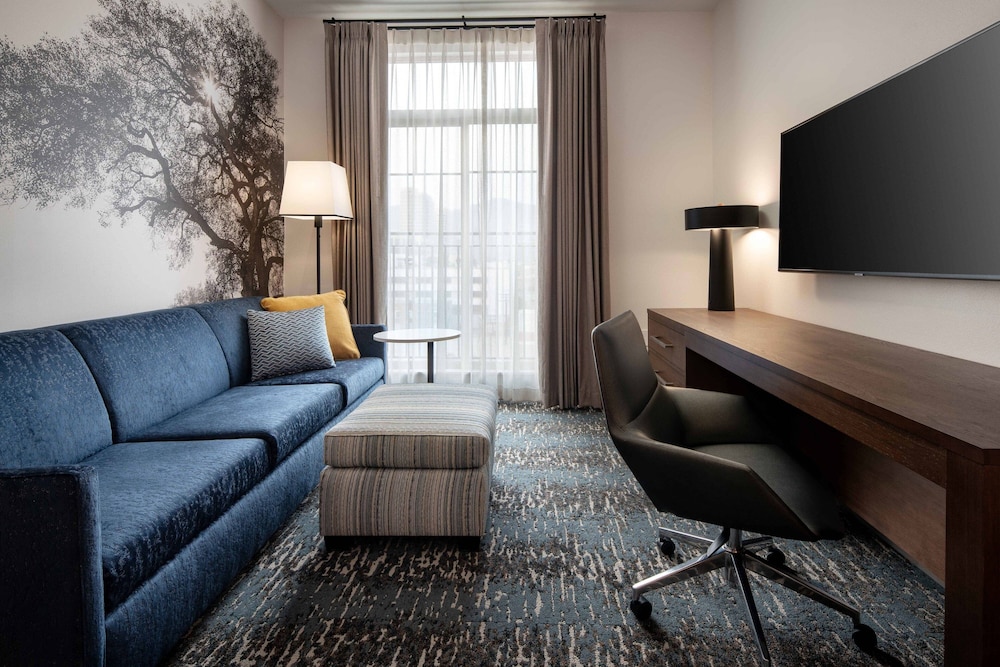 Residence Inn by Marriott Los Angeles Glendale 34/50
