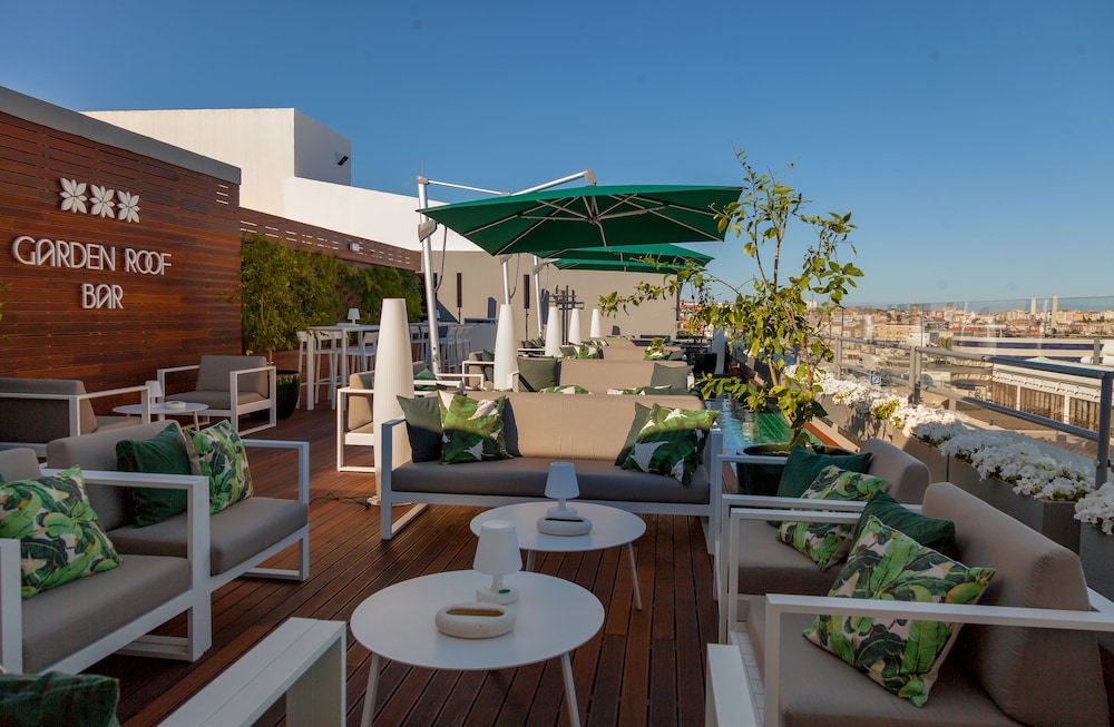 Altis Grand Hotel 4/69