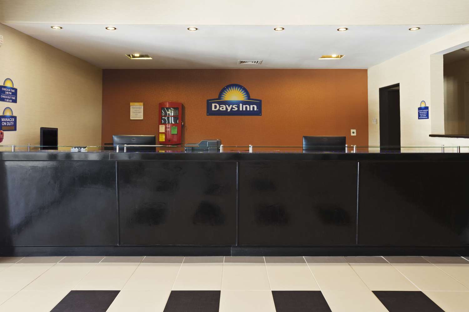 Days Inn by Wyndham Henryetta 4/26
