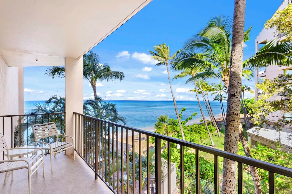 Kahana Beach Vacation Club 20/46