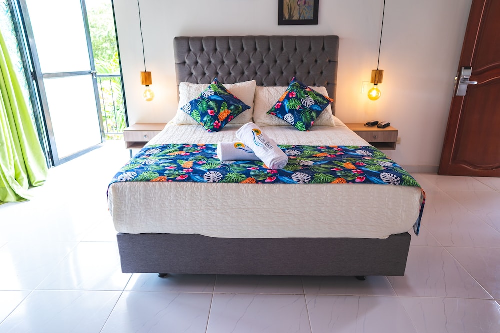 Villeta Resort Hotel 8/47