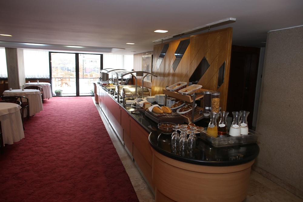 Best Hotel 45/54