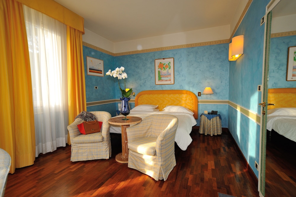 Grand Hotel Panoramic 45/71