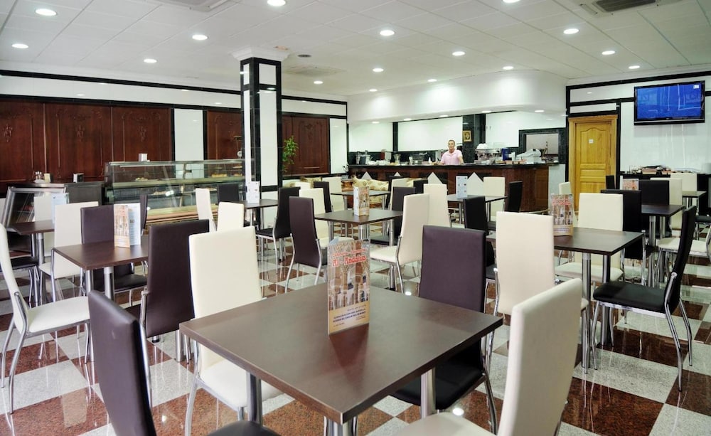 Reyesol Hotel 39/50