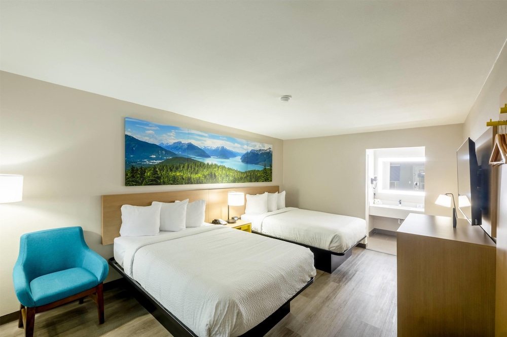 Days Inn & Suites by Wyndham Bossier City 21/50