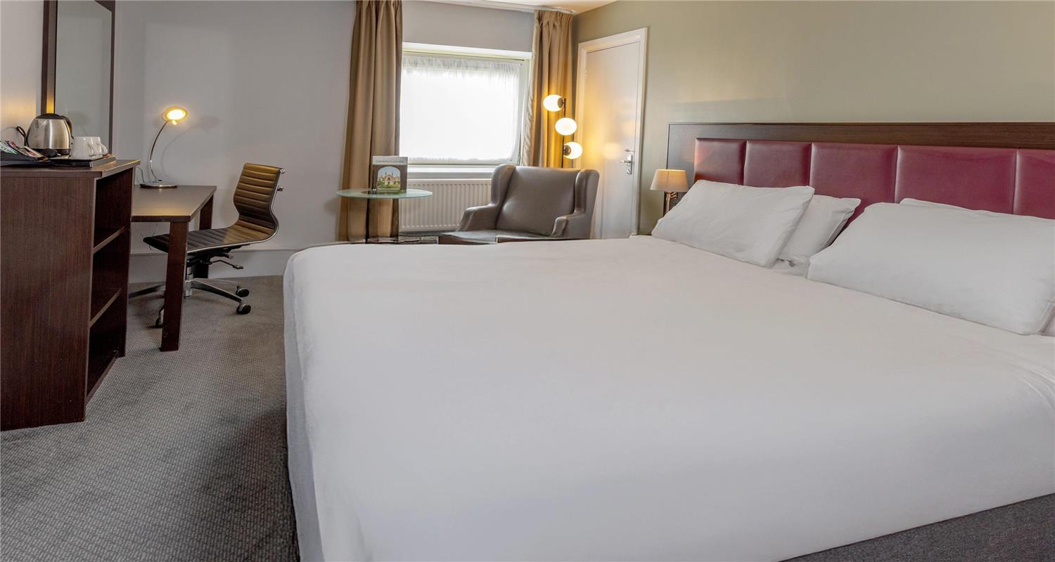 Cambridge Bar Hill Hotel - Signature Collection By Best Western 7/24