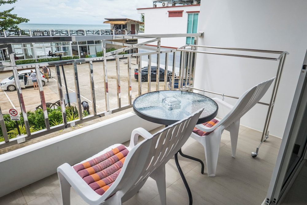 MAM KAI BAE BEACH RESORT 27/48