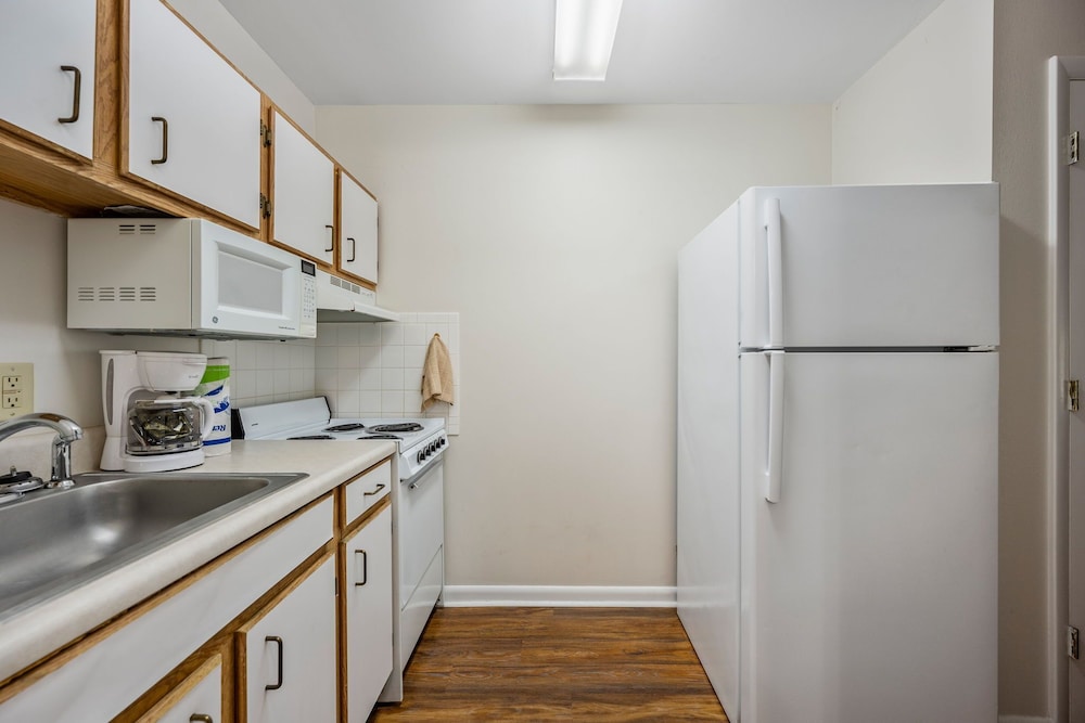 Affordable Suites Rocky Mount 65/66