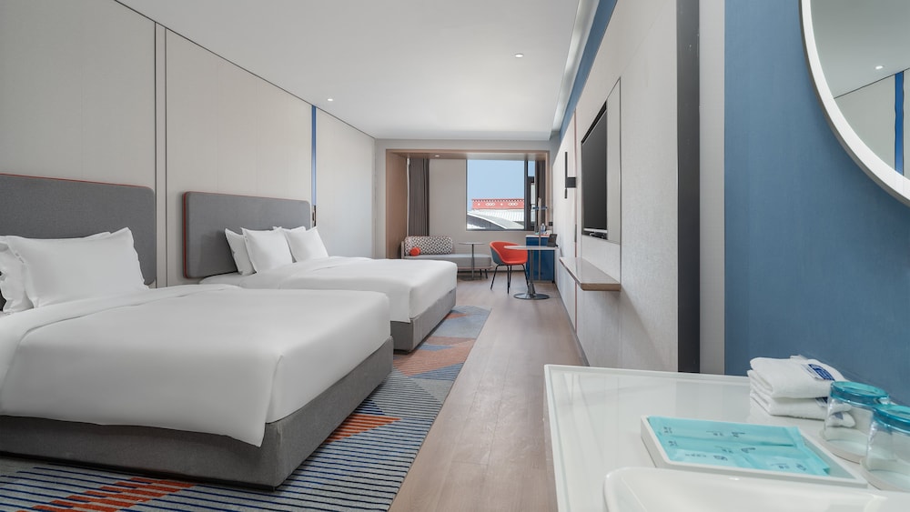 Standard, King Bed, King and Double Bed