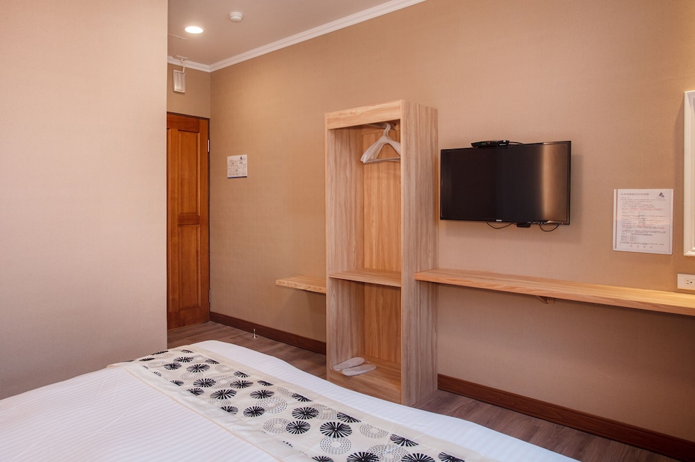 Shan Shui Hotel 59/64