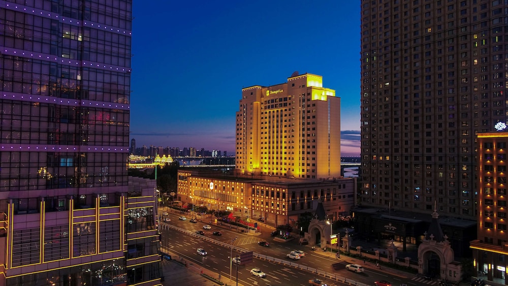 Shangri La Harbin 2/69