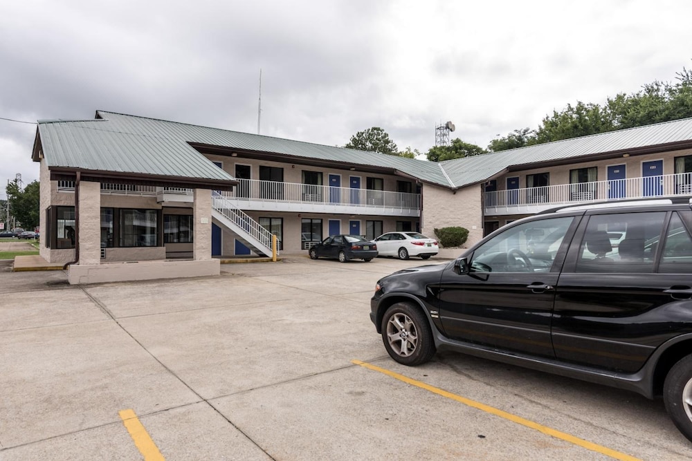 Motel6 Attalla AL 54/63