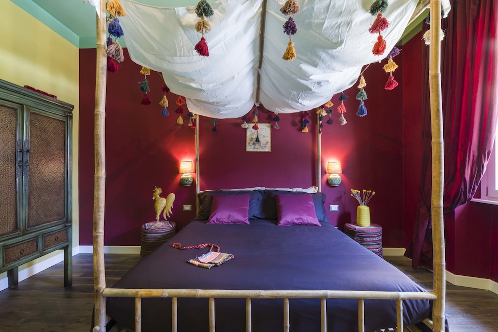 Frimi Boutique Rooms B and B 24/38