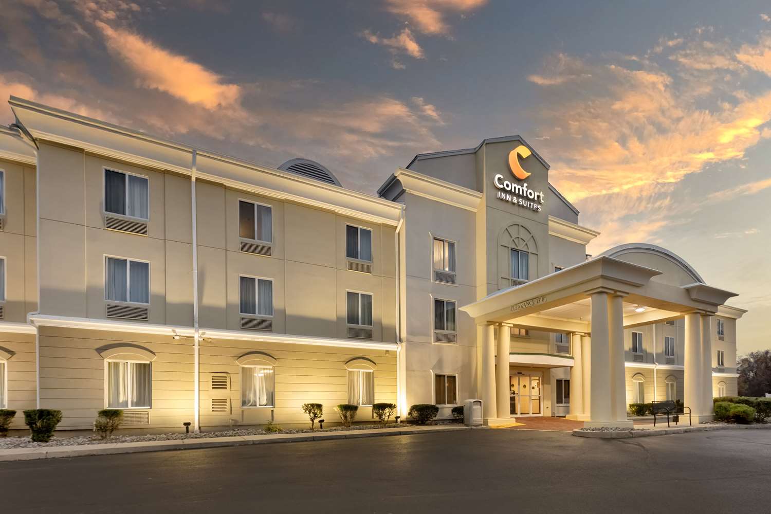 Comfort Inn & Suites Carneys Point - Pennsville 6/35