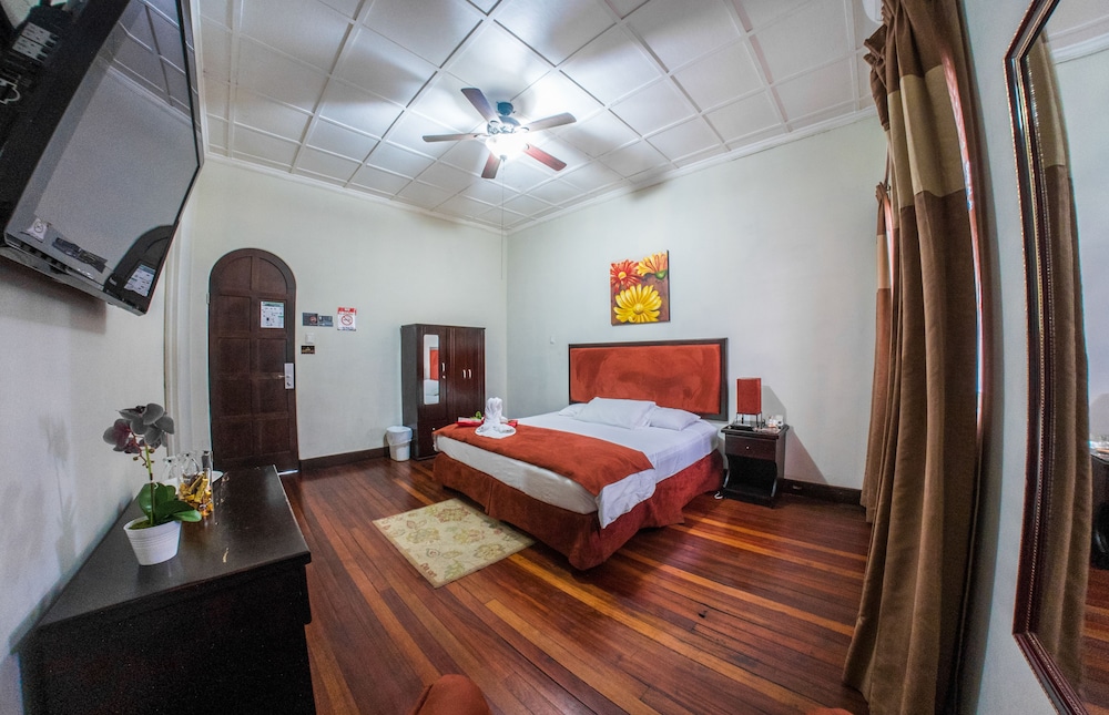 Hostel Casa Colon 20/70