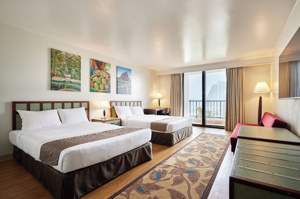 Ocean, Superior, 2 Double Beds