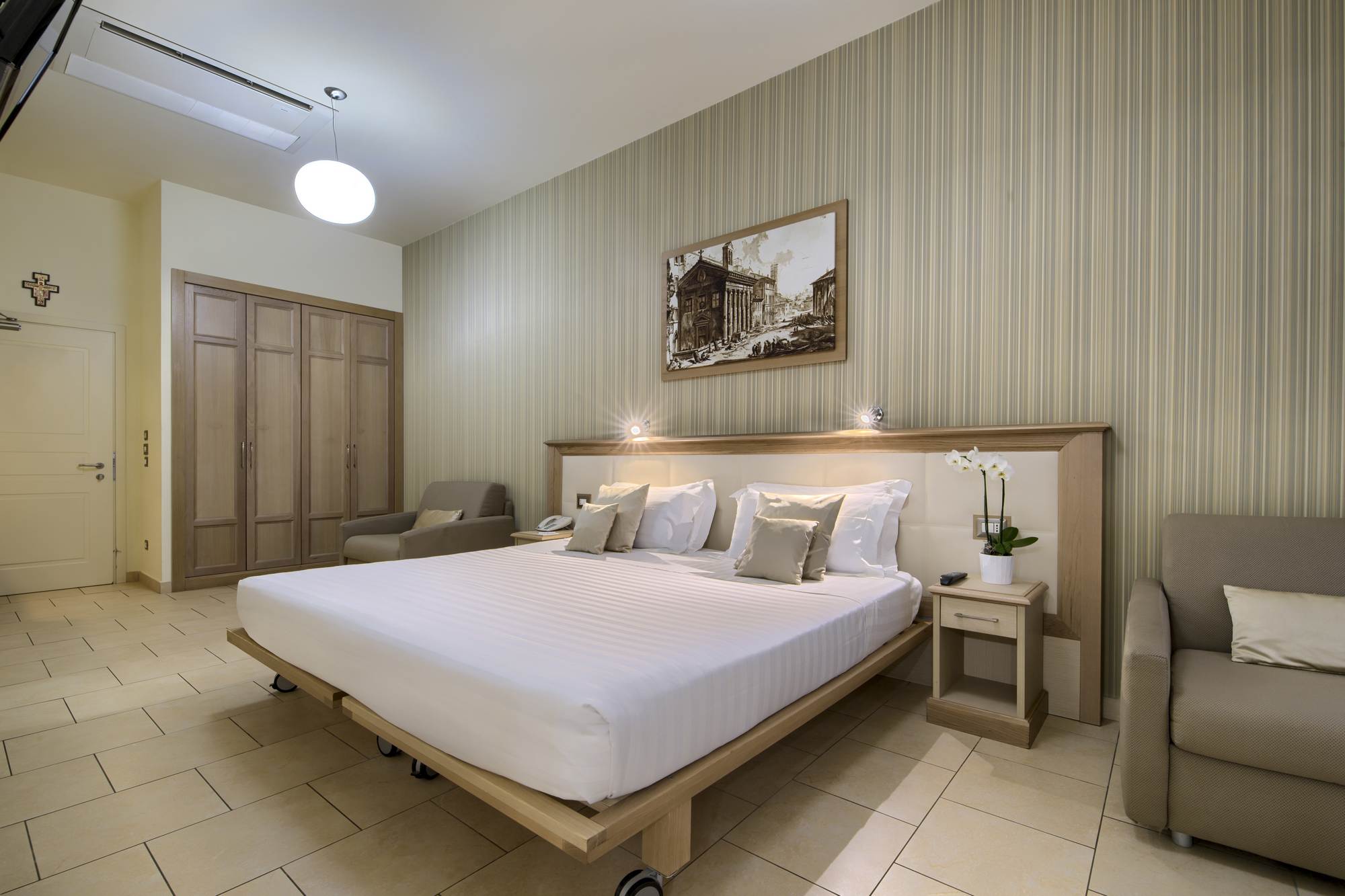 Deluxe, Twin Beds